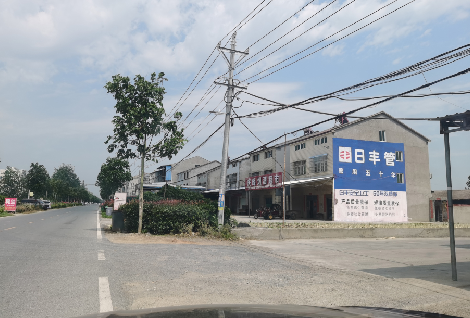 进贤如何能保证墙体广告的醒目性？